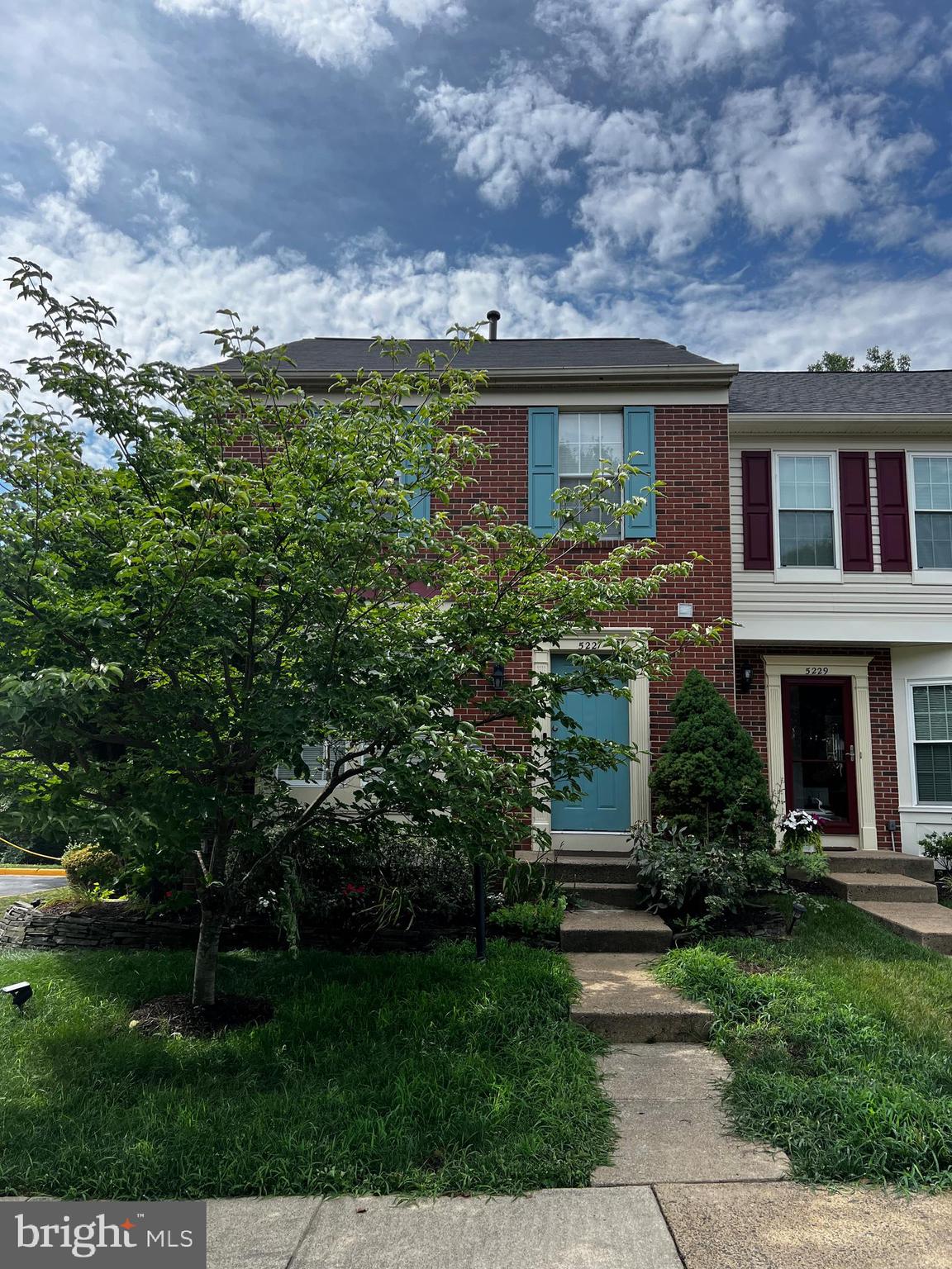 5227 DUNSTABLE LANE