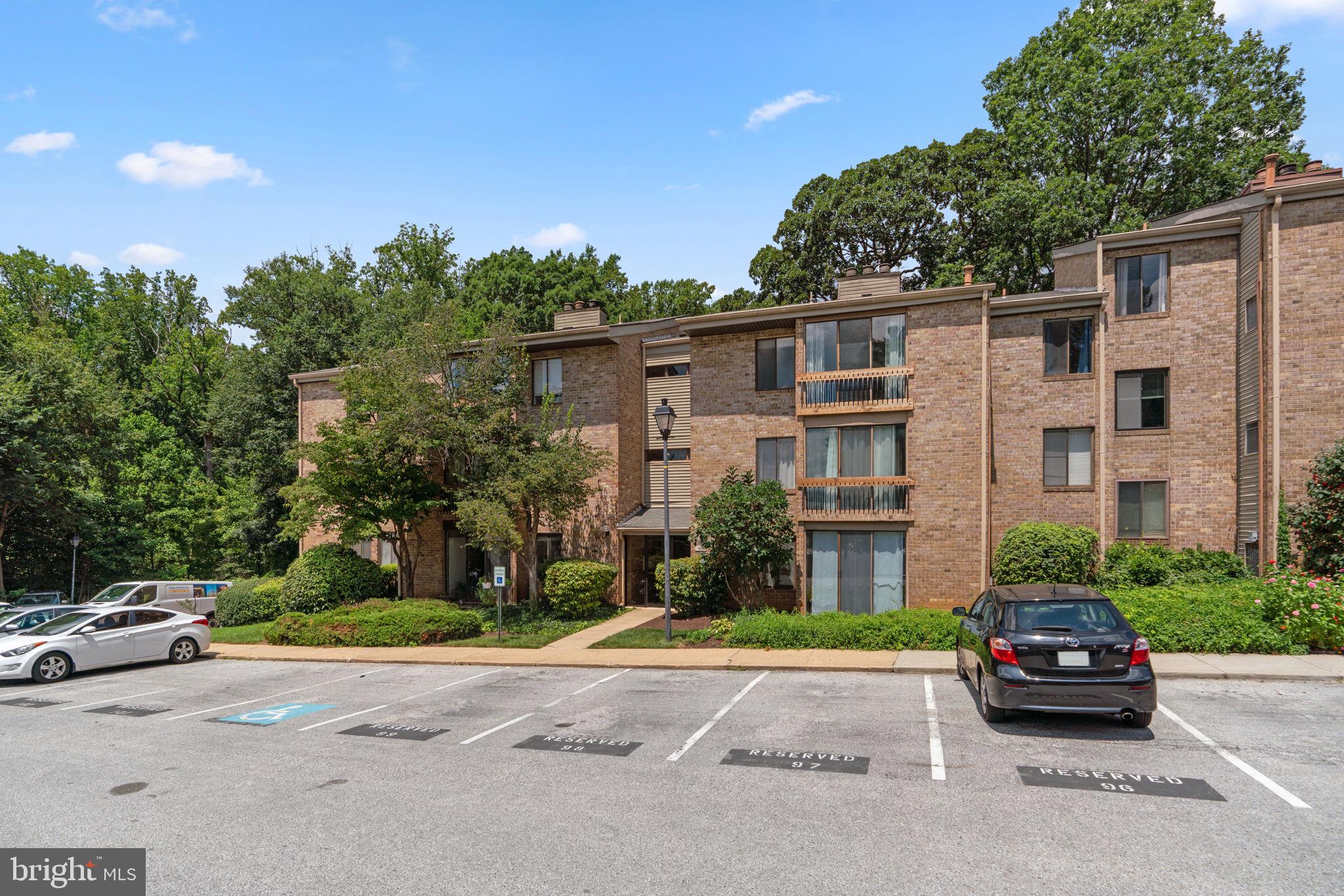 ***NEW PHOTOS TAKEN 7/21*** Nestled in the sought-after Cross Fox community, 10596 Twin Rivers Rd #F2 offers an ideal blend of comfort, convenience, and charm. This well-maintained 1-bedroom, 1-bath condo is perfect for first-time buyers, downsizers, or those seeking a low-maintenance lifestyle in a prime location. The unit features a cozy living area with a welcoming fireplace that adds warmth and character, making it a great place to unwind or entertain guests.
The functional layout includes a spacious bedroom with ample closet space and a well-appointed bathroom, offering both comfort and practicality. Communal laundry facilities are conveniently located on the lower level adding to the home's overall ease of living.
Surrounded by beautifully landscaped grounds and scenic walking paths, the Cross Fox community provides a tranquil, park-like setting while still being close to everything. Just minutes from shopping, dining, and major commuter routes, this condo delivers on both lifestyle and location. Whether you're looking to simplify your living space or invest in a conveniently located property, this charming unit is a must-see.
Lastly, HVAC was replaced less than a year ago and the unit comes with a reserved parking space right at the front door to the unit.
