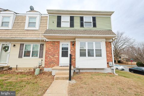 2 S SAINT GEORGE TERRACE BEAR DE 19701