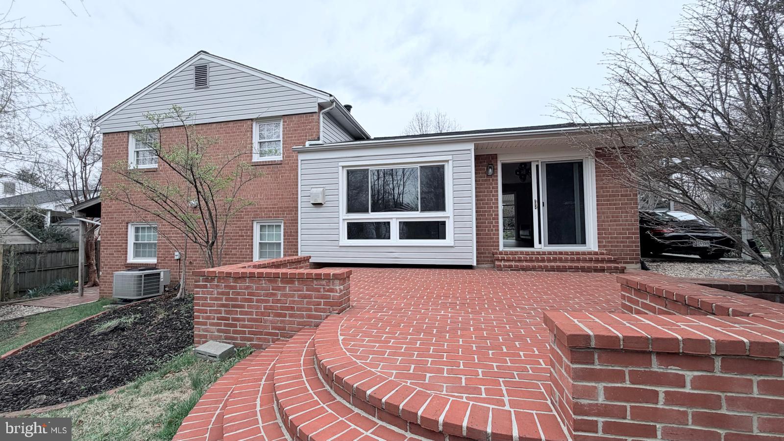 POTOMAC WOODS - Residential