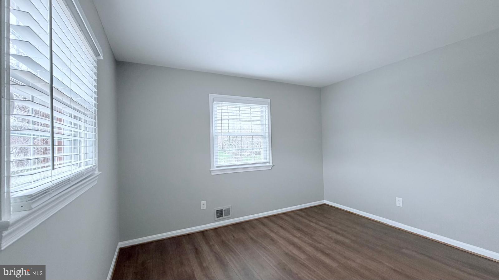 POTOMAC WOODS - Residential
