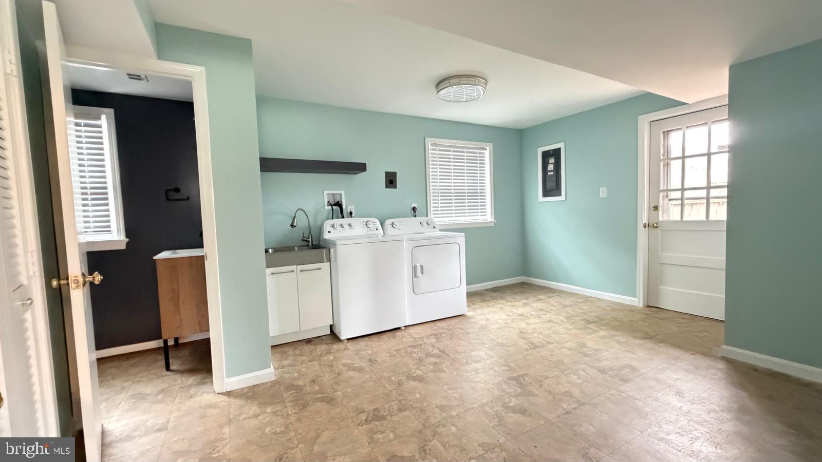 POTOMAC WOODS - Residential