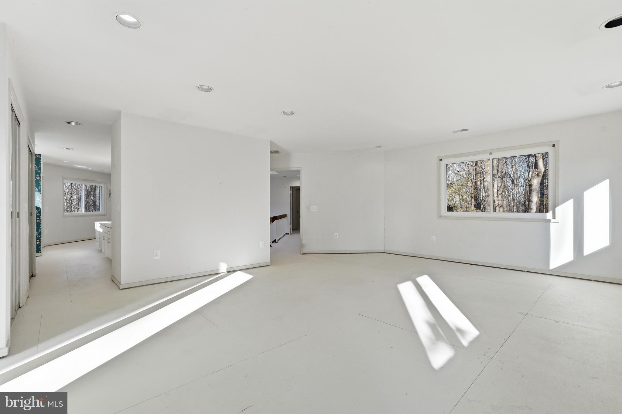 DENIT ESTATES - Residential