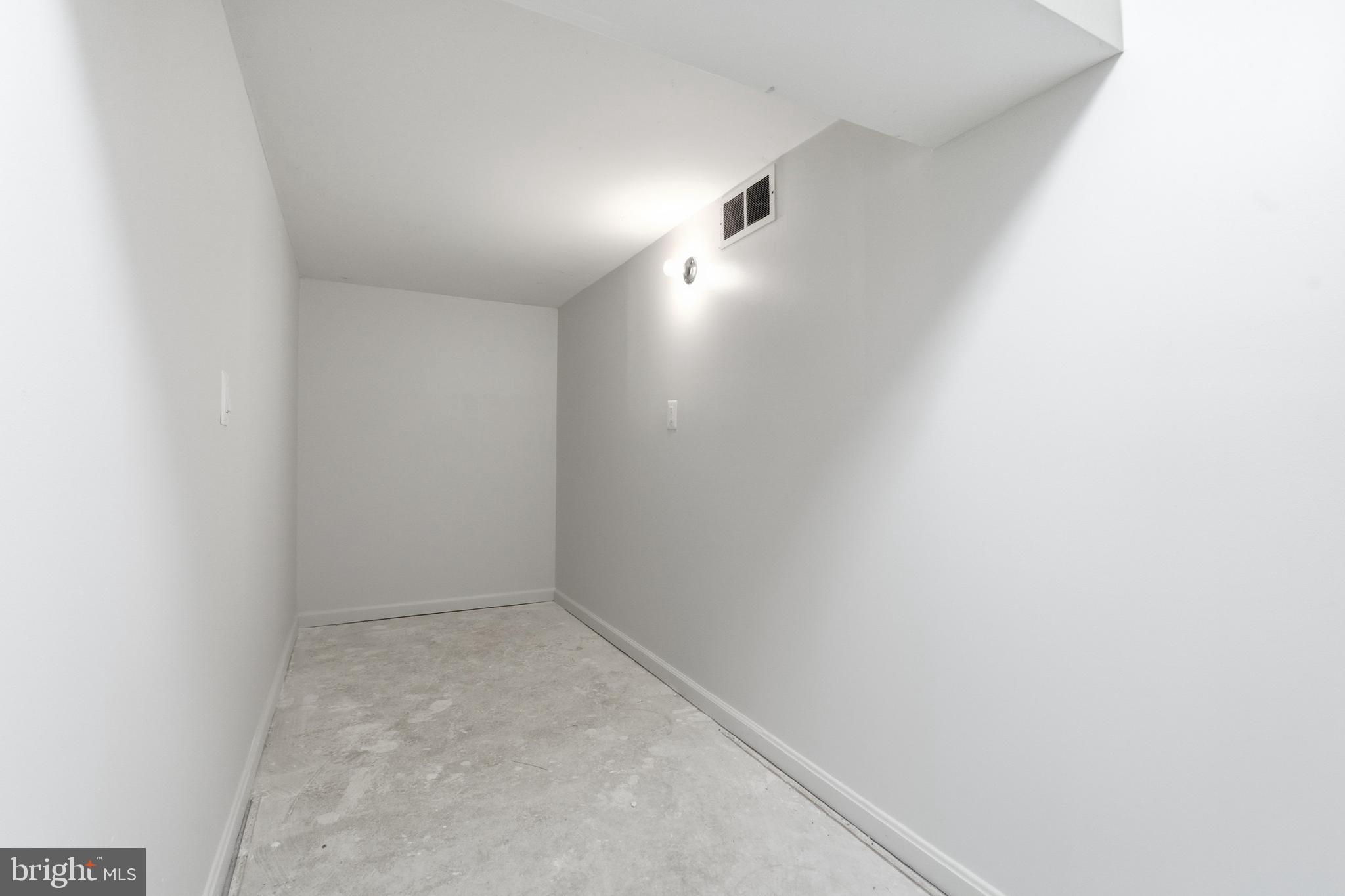 DENIT ESTATES - Residential