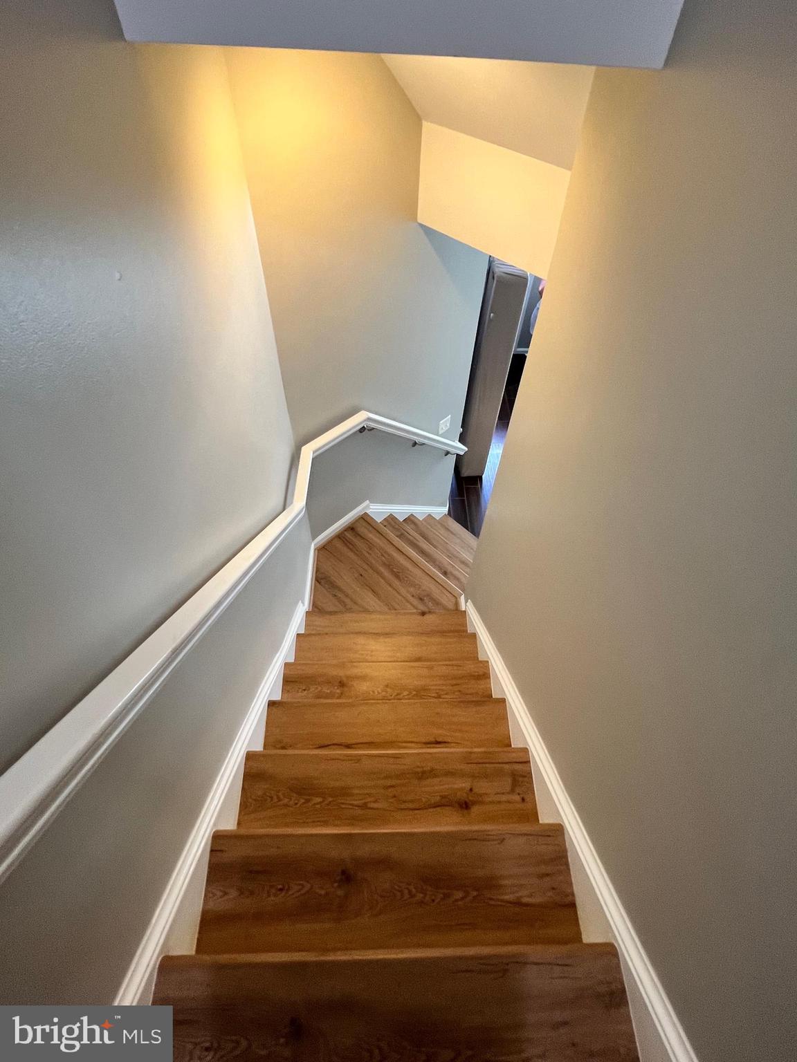 HUNTFIELD - Residential Lease