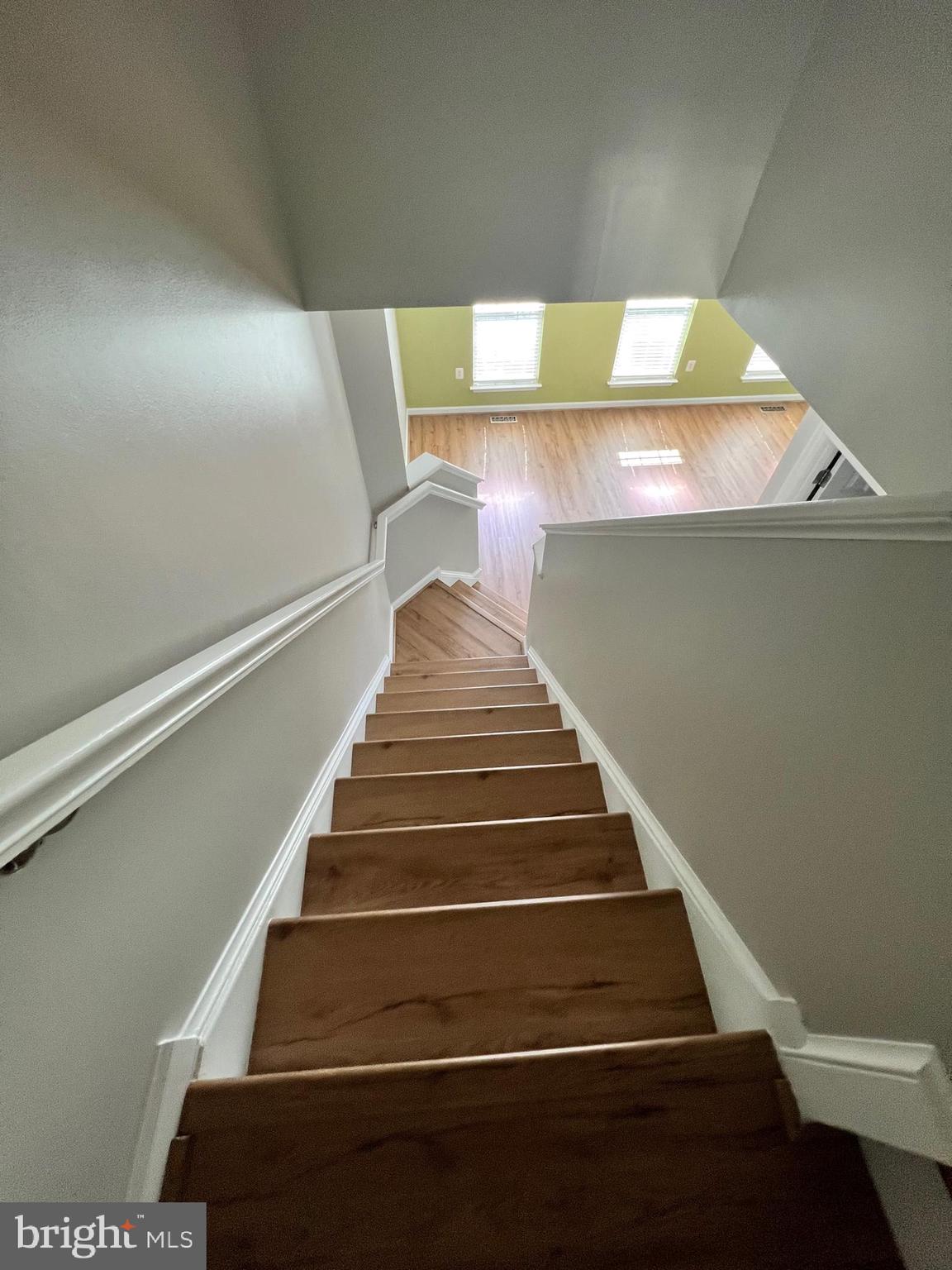 HUNTFIELD - Residential Lease