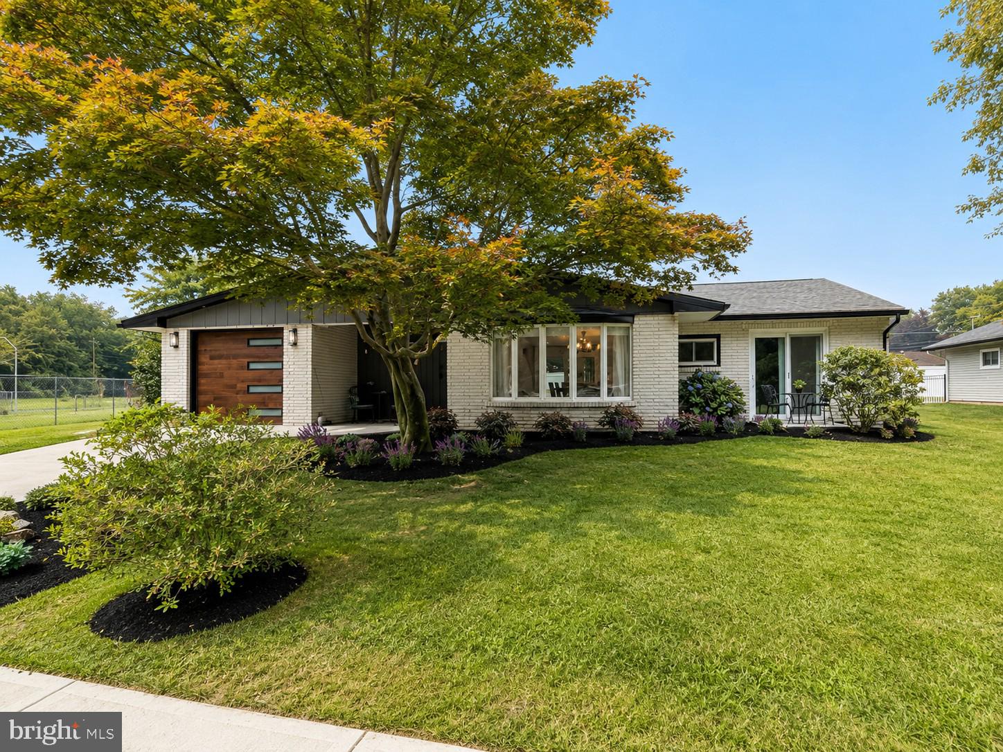 139 WILLOW DRIVE