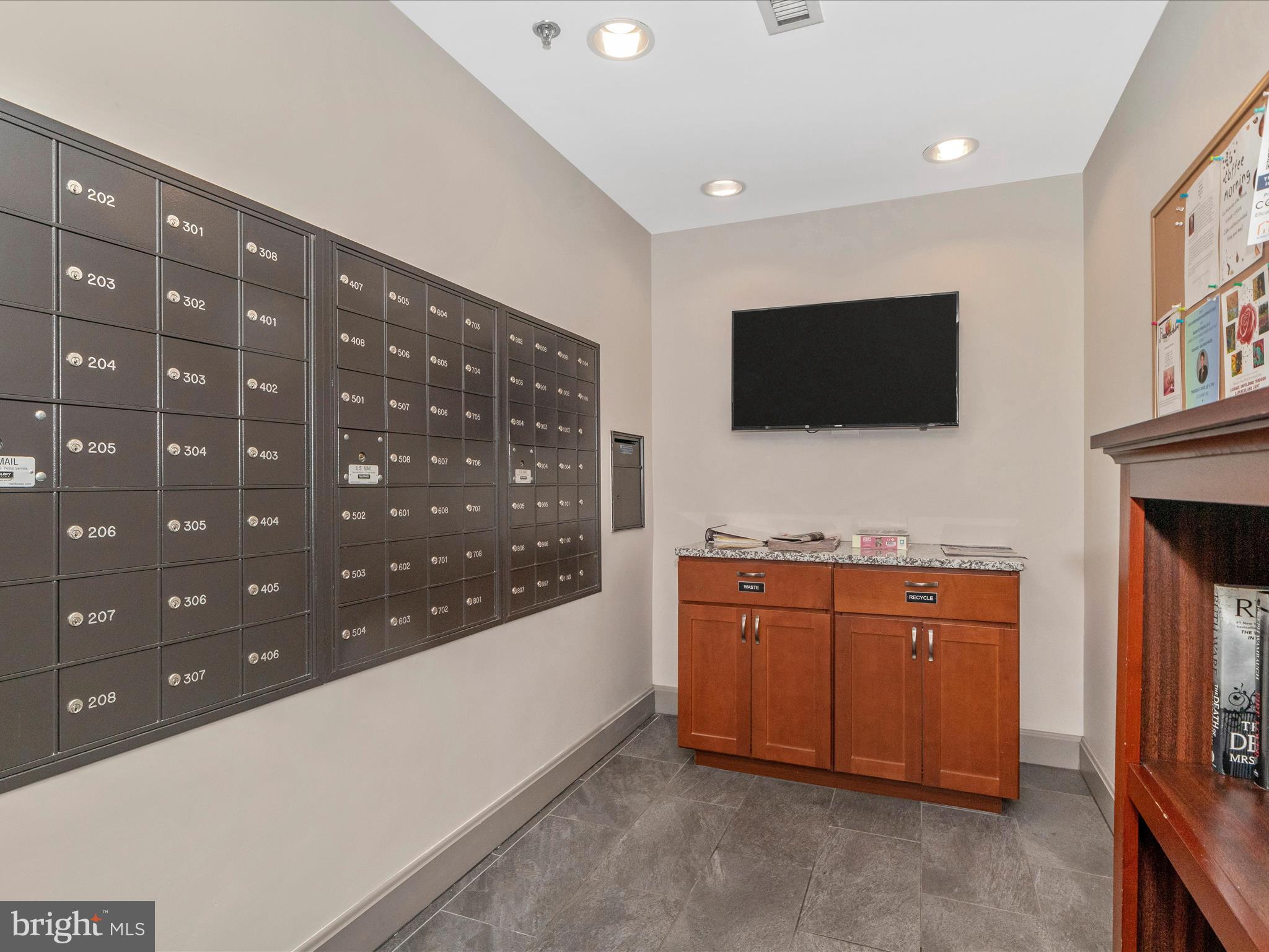 WILDE LAKE - Residential