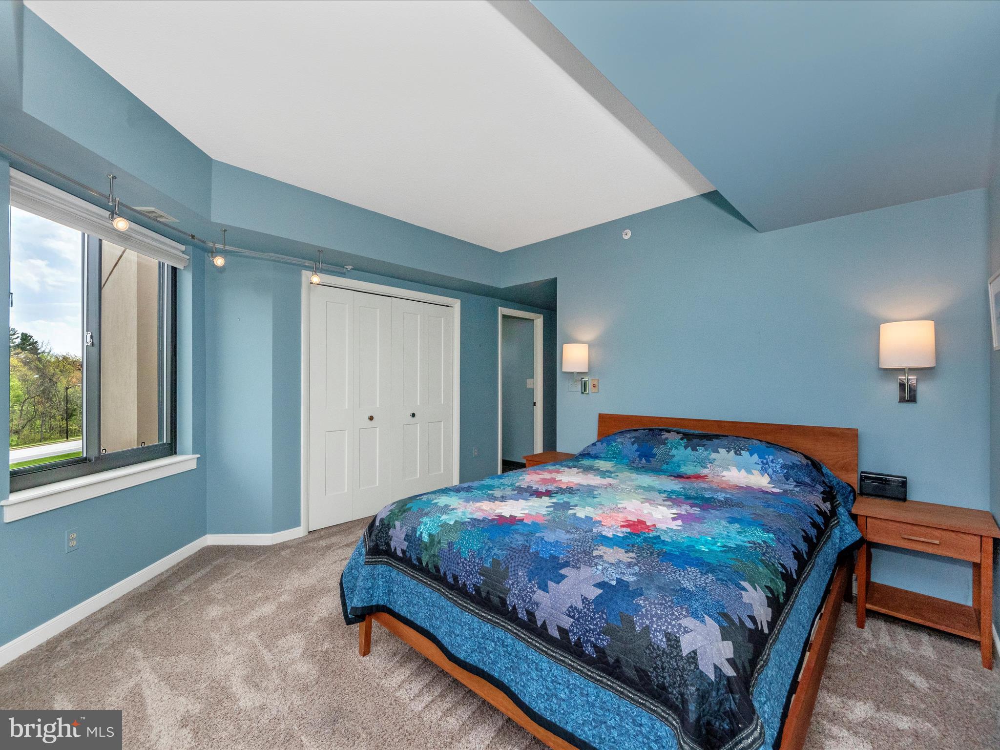 WILDE LAKE - Residential