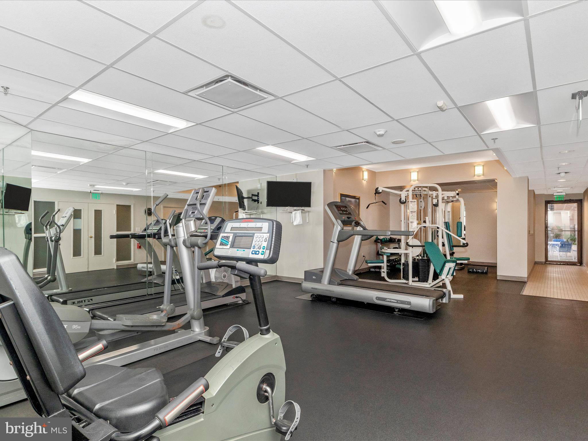 WILDE LAKE - Residential