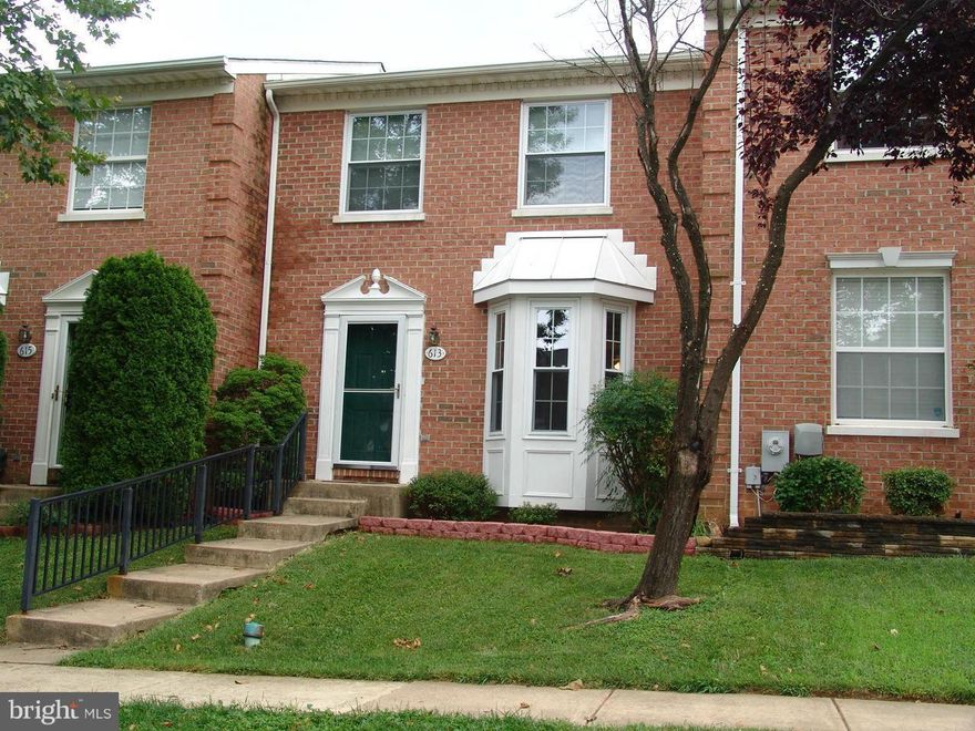 Welcome Home!  3 finished levels w/ great amenities! Hardwood floors and new carpet and pant throughout. Hugs eat-in kitchen with island. Backs to woods and located on a non-through street.