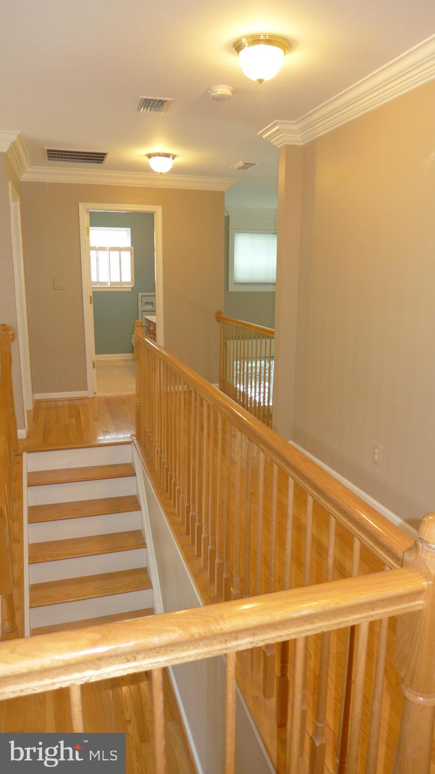 VINEYARD OAK - Residential Lease