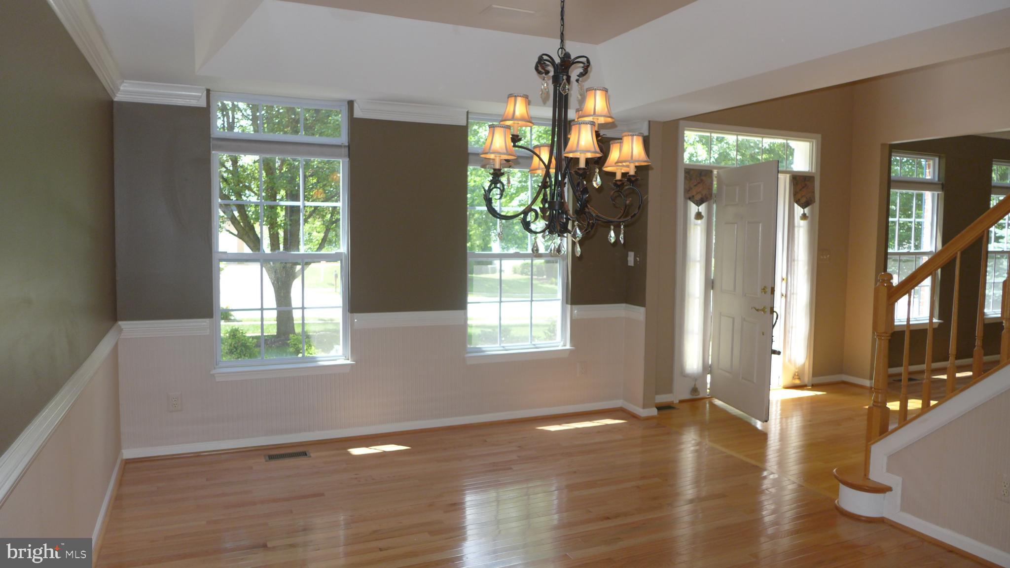 VINEYARD OAK - Residential Lease