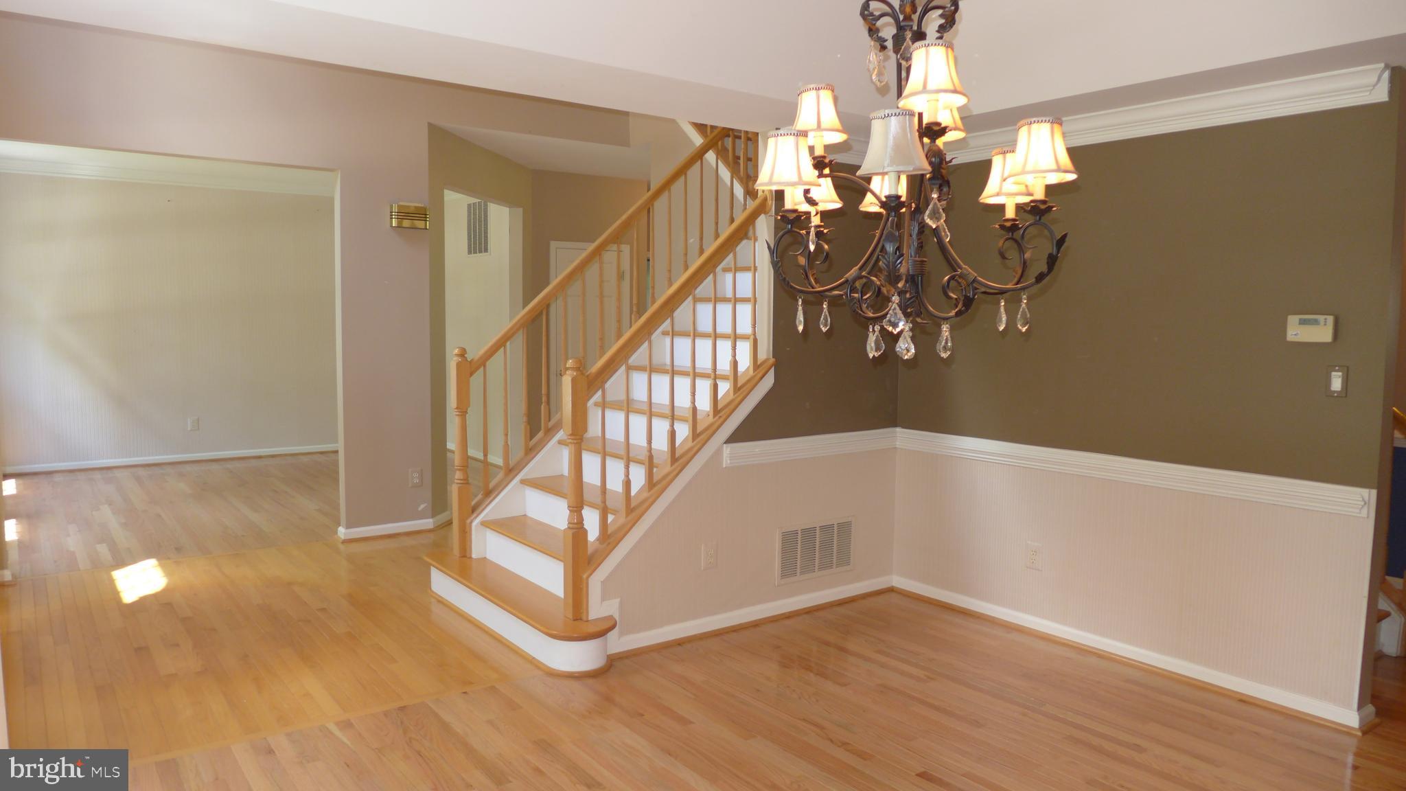 VINEYARD OAK - Residential Lease