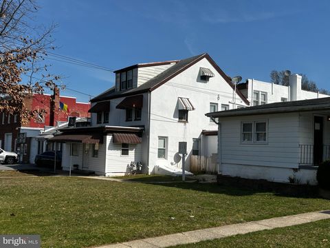 Photo of 792 Frederick, Summit, Baltimore Street, HAGERSTOWN, MD 21740 (MLS # MDWA2033410)