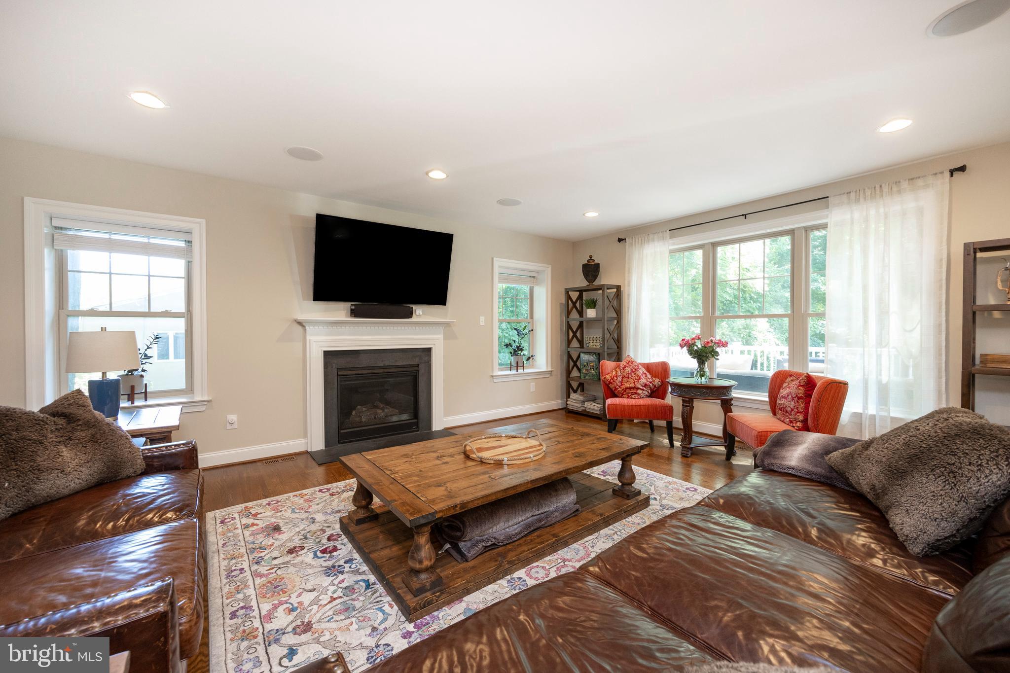 DEEPDALE - Residential