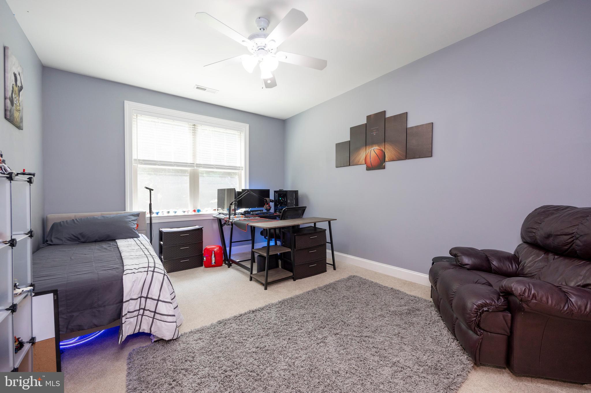 DEEPDALE - Residential