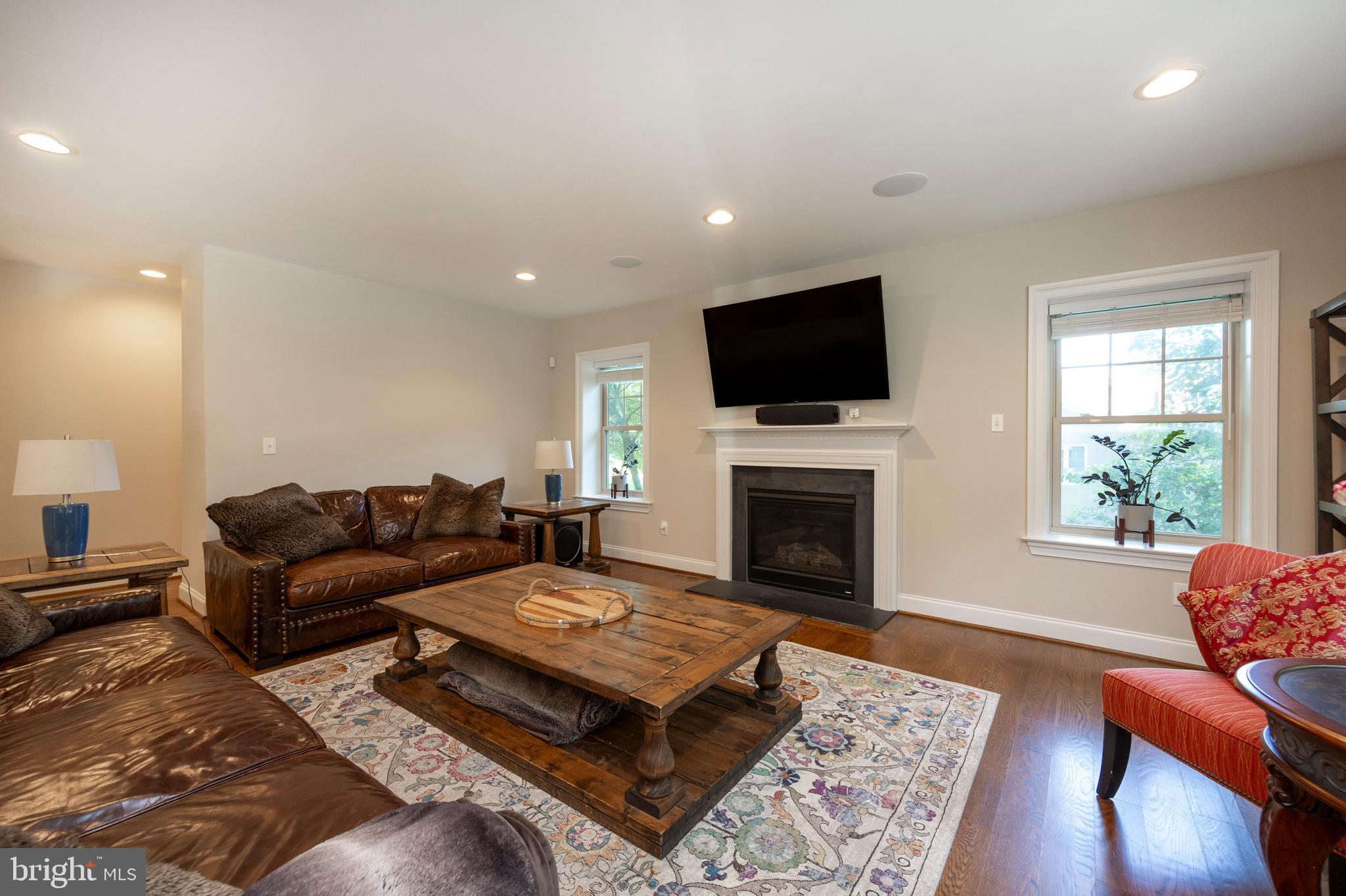 DEEPDALE - Residential