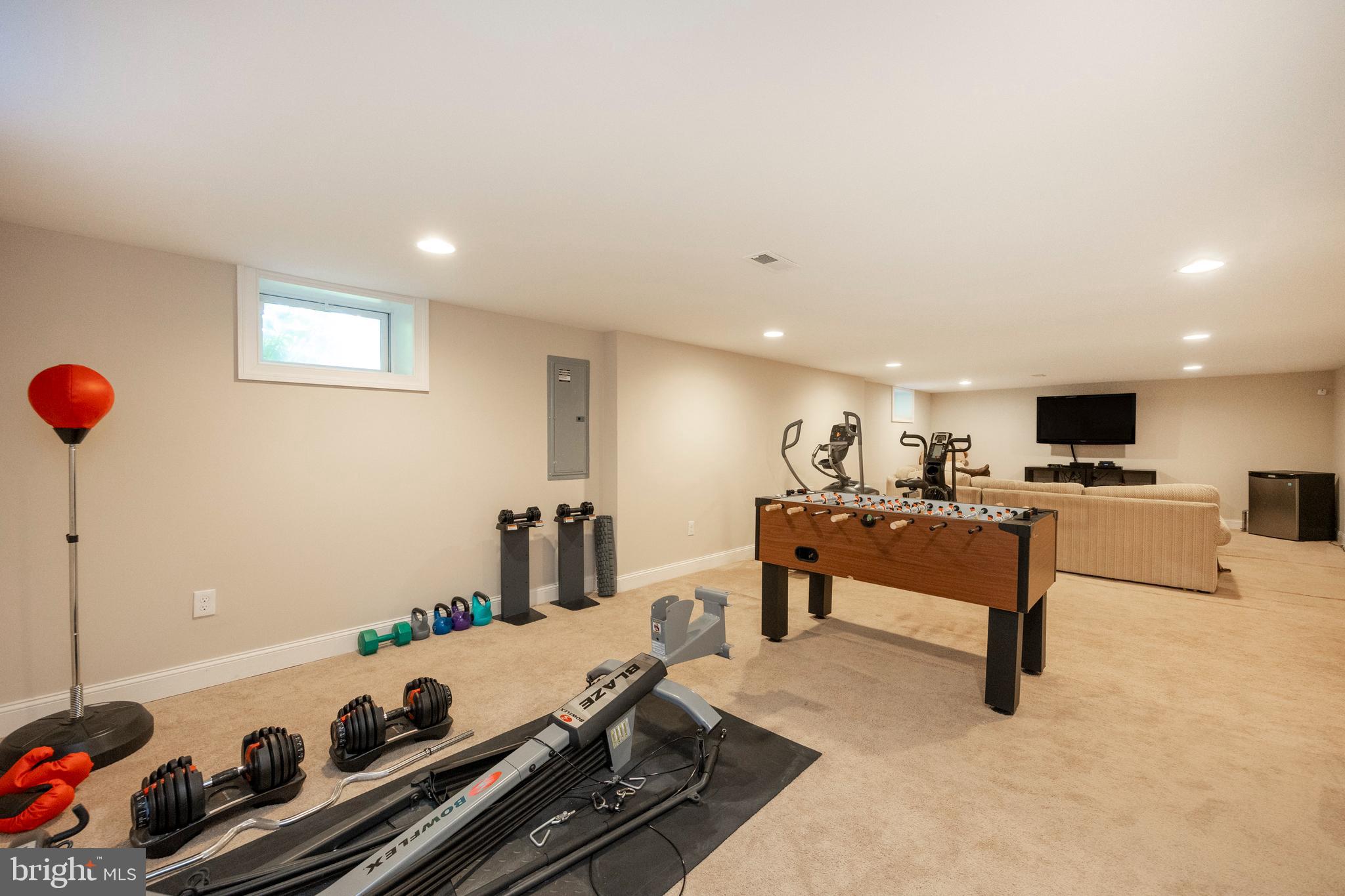 DEEPDALE - Residential