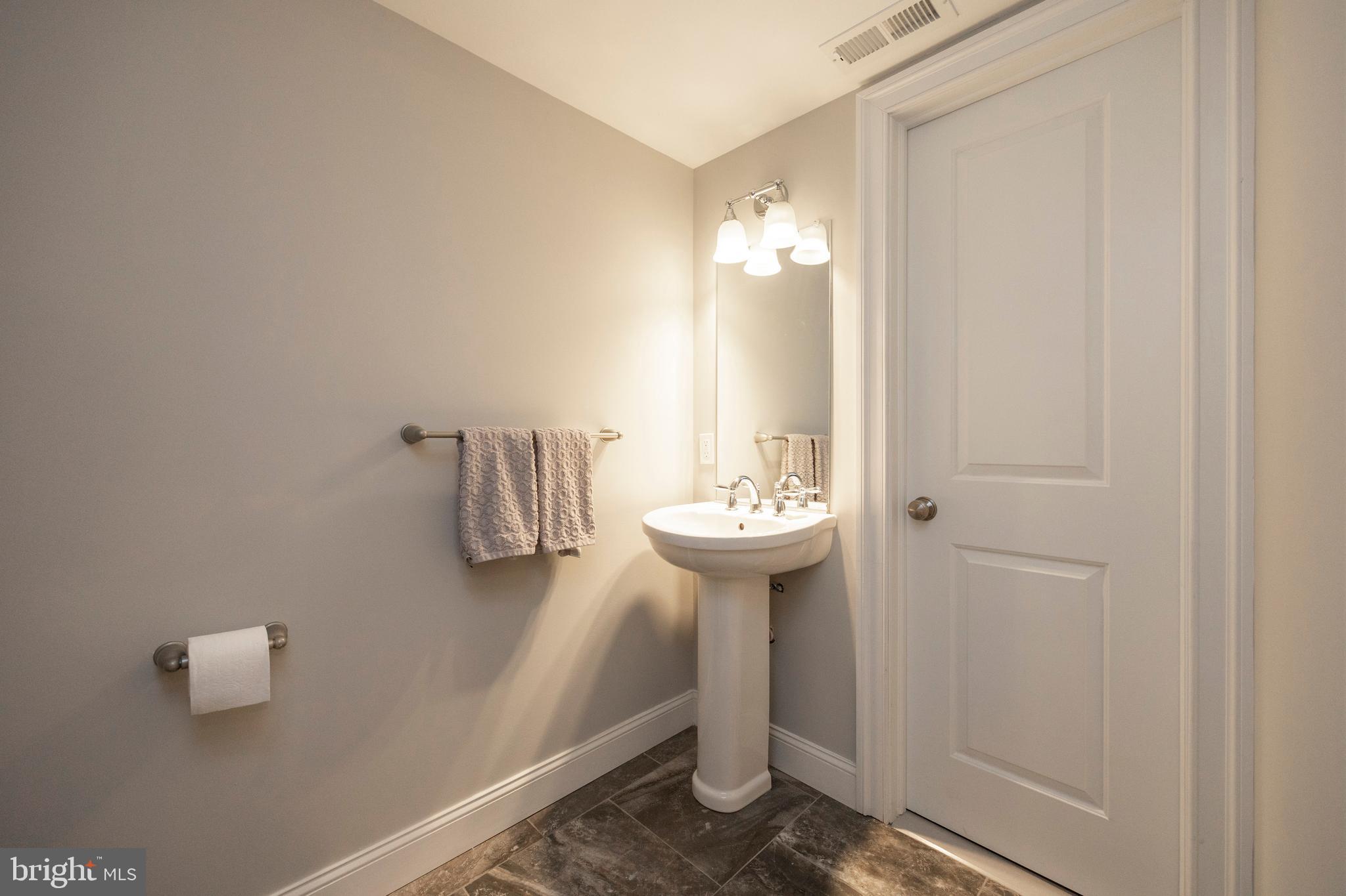 DEEPDALE - Residential