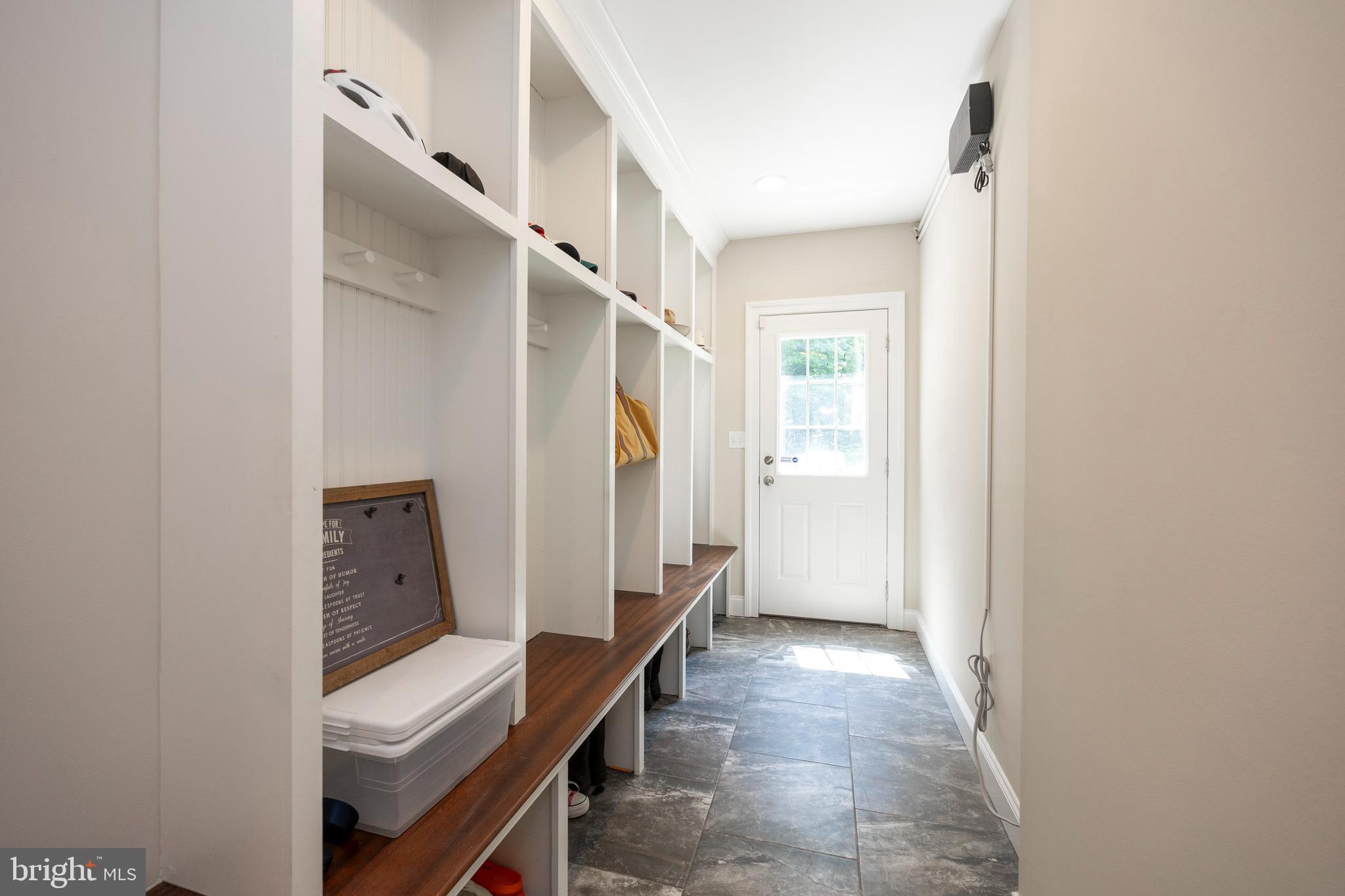 DEEPDALE - Residential