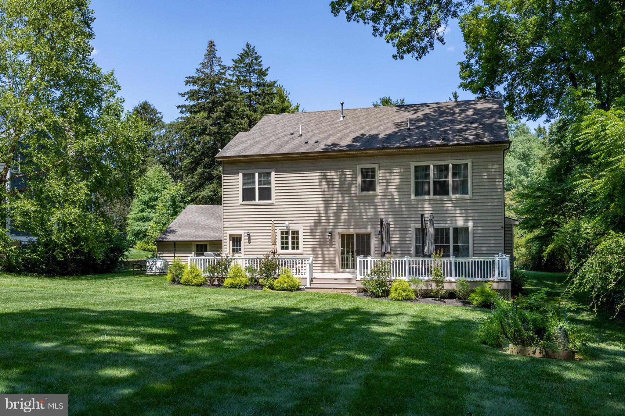 DEEPDALE - Residential