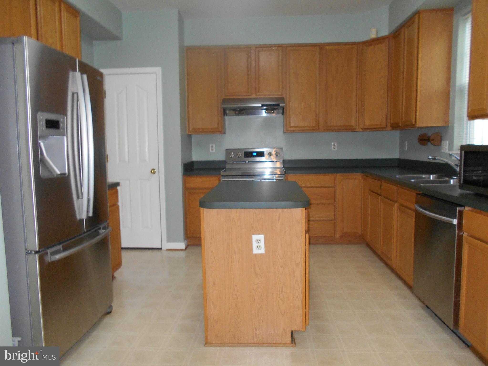 RUSSETT - Residential Lease