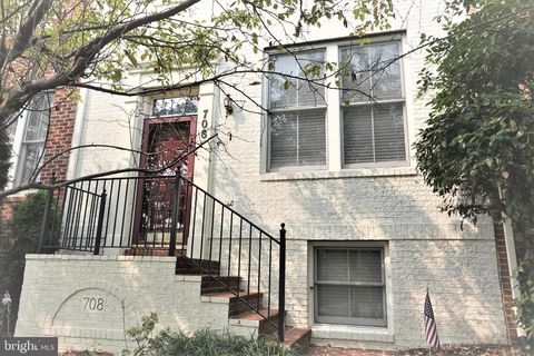 708 RESERVE CHAMPION DRIVE ROCKVILLE MD 20850