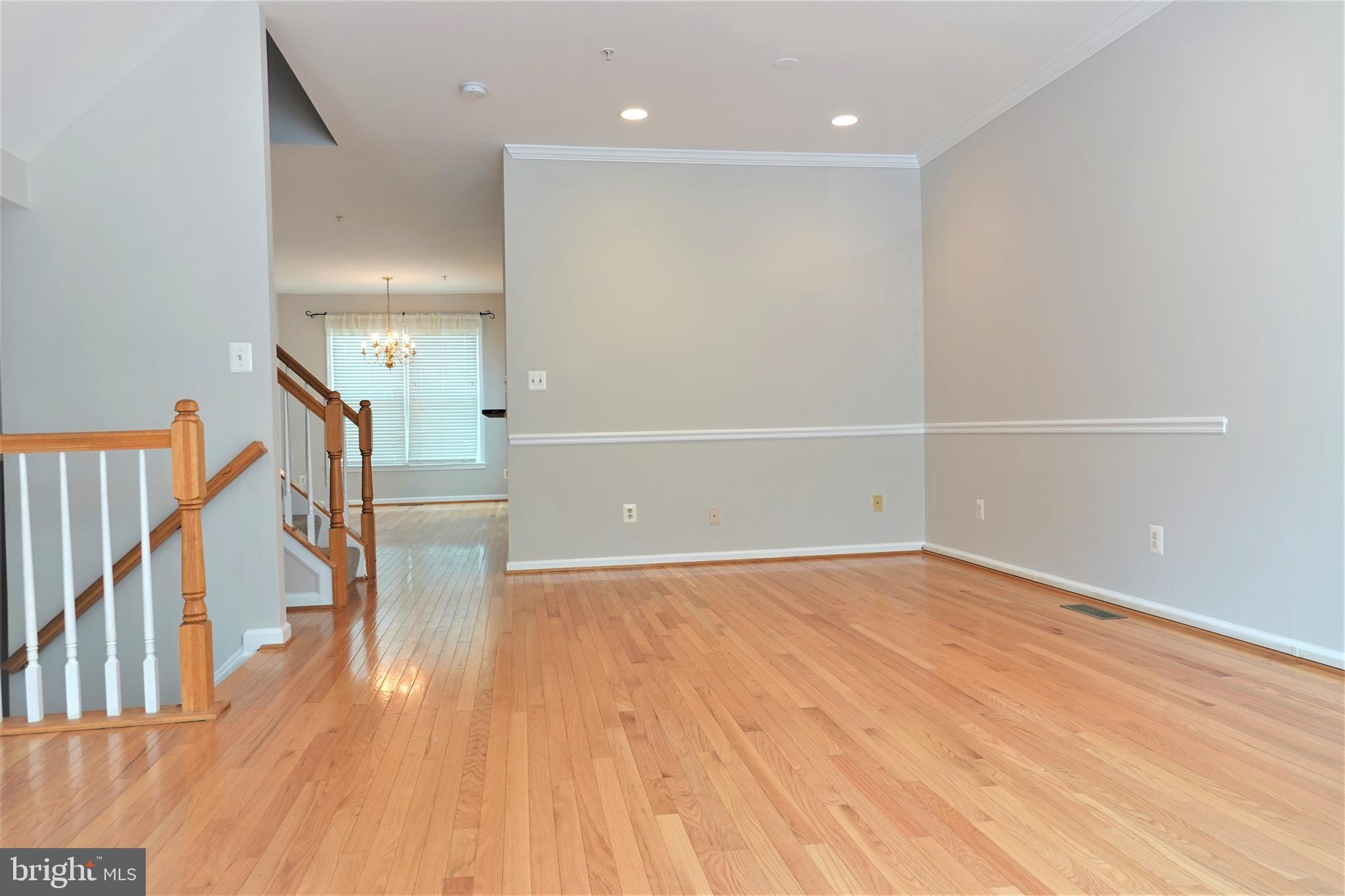 708 RESERVE CHAMPION DRIVE