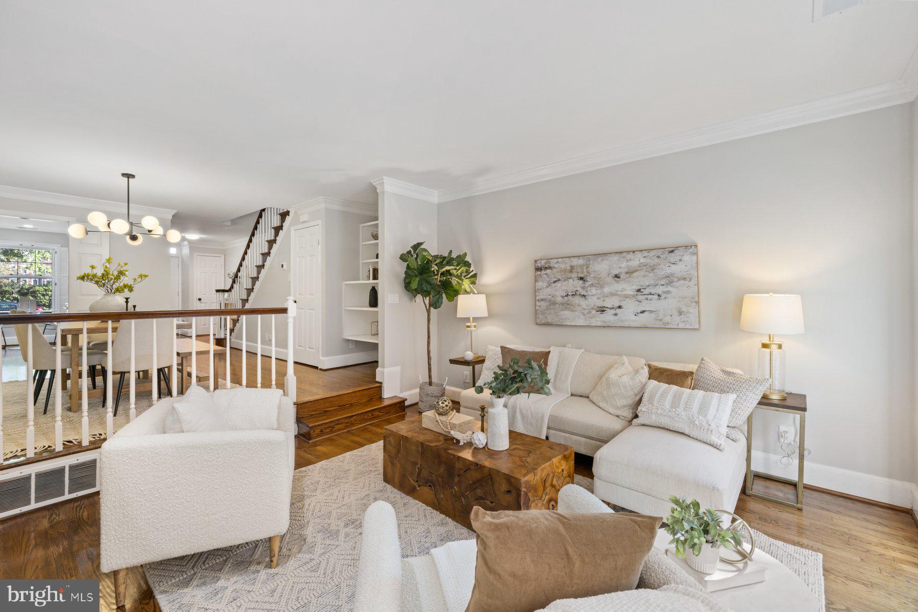 CANAL WAY - Residential