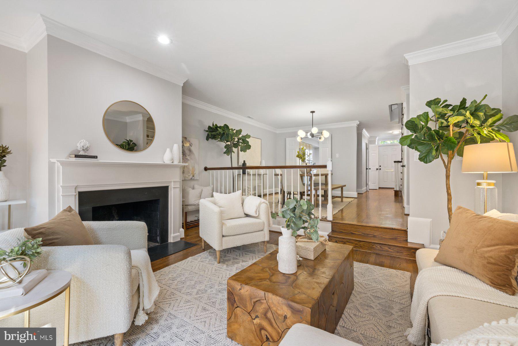 CANAL WAY - Residential