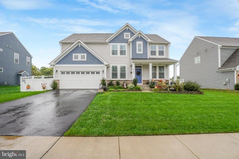 Homes For Rent - 10008 S Streamview Court<br/> FREDERICKSBURG, VA 22408