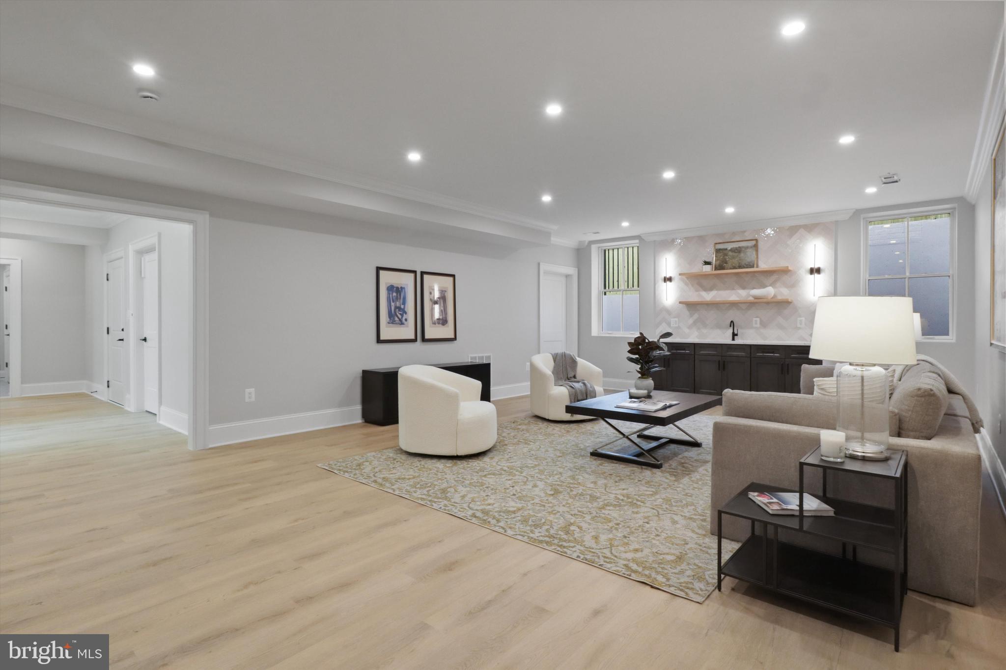 WOODMONT - Residential