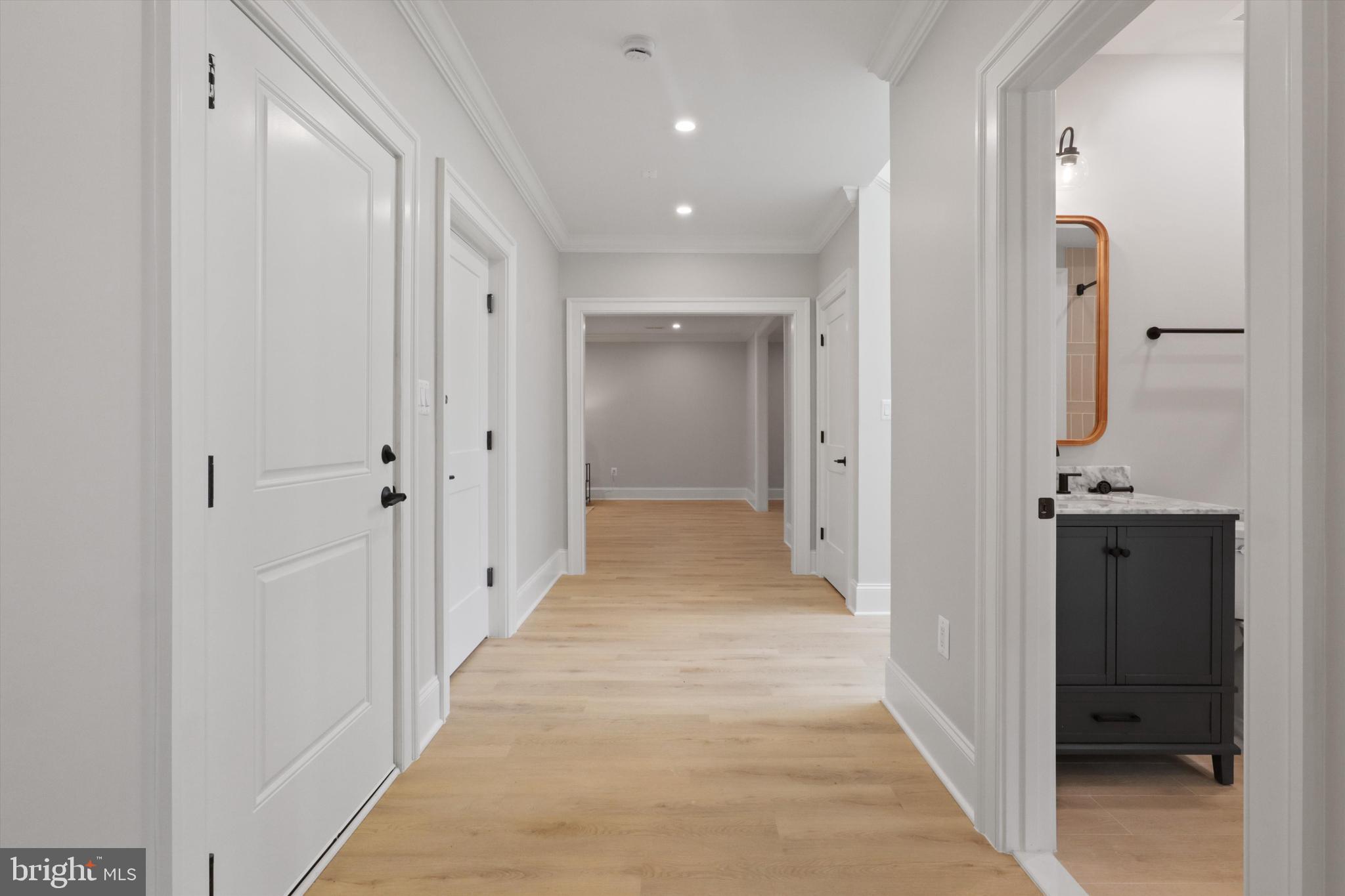 WOODMONT - Residential