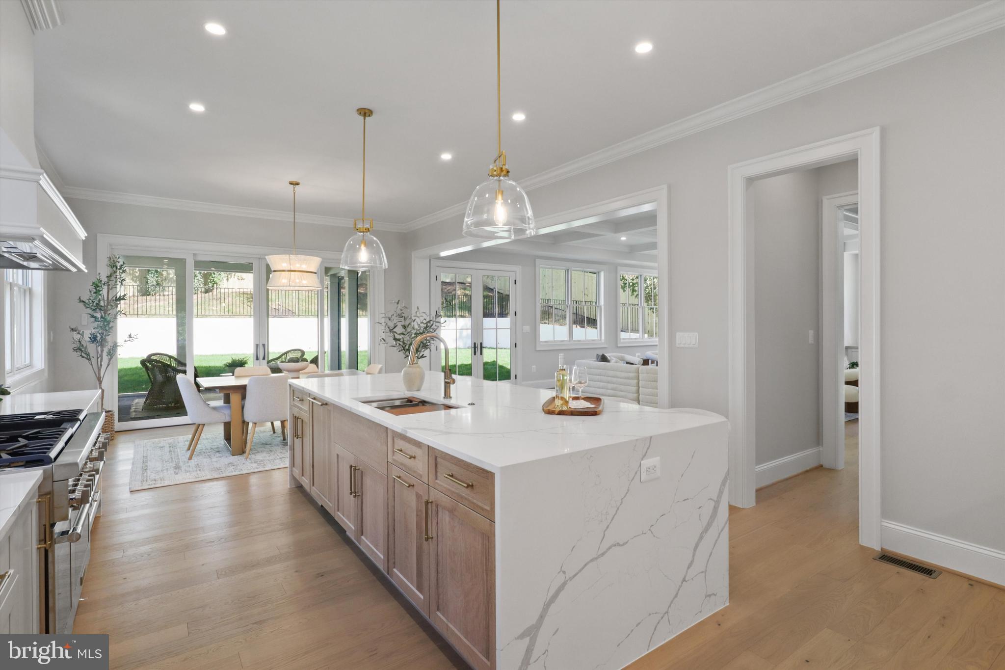 WOODMONT - Residential