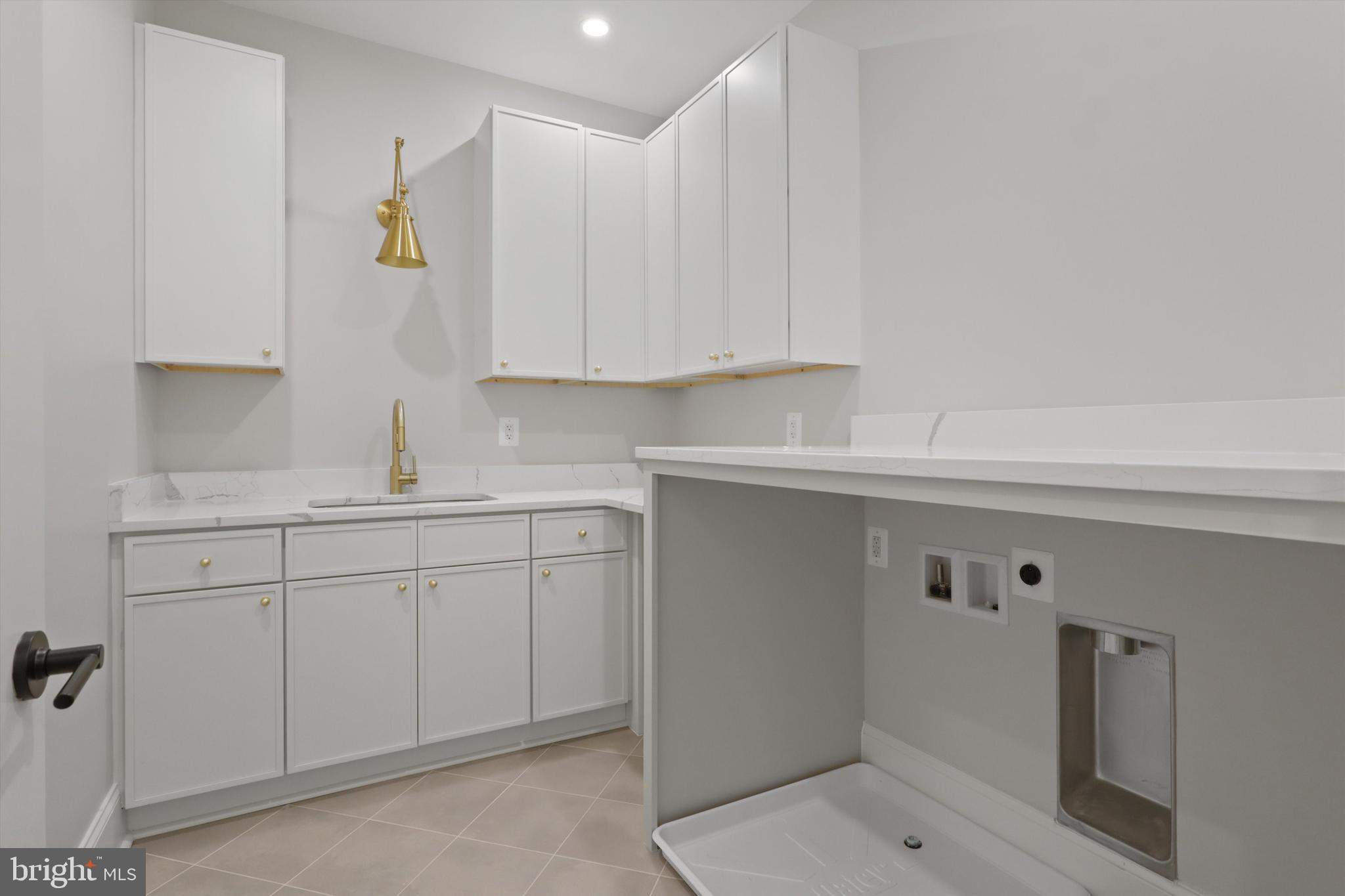 WOODMONT - Residential