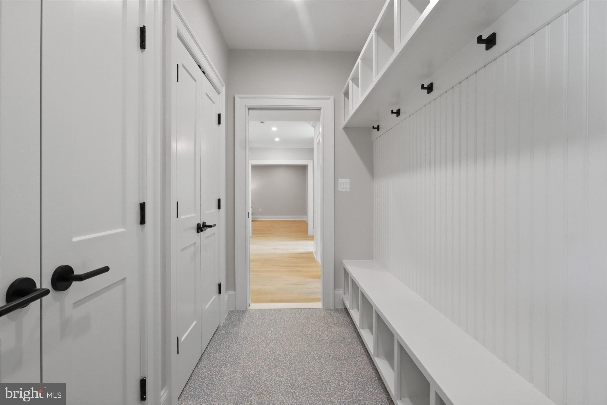 WOODMONT - Residential