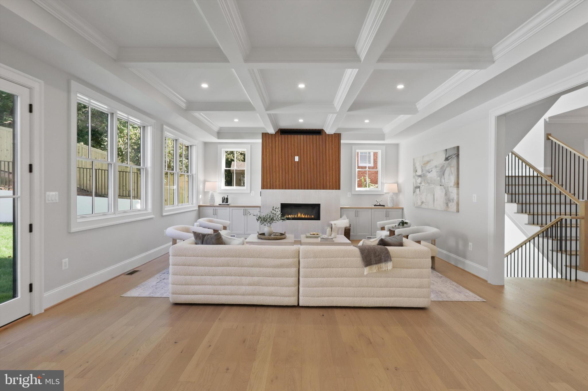 WOODMONT - Residential