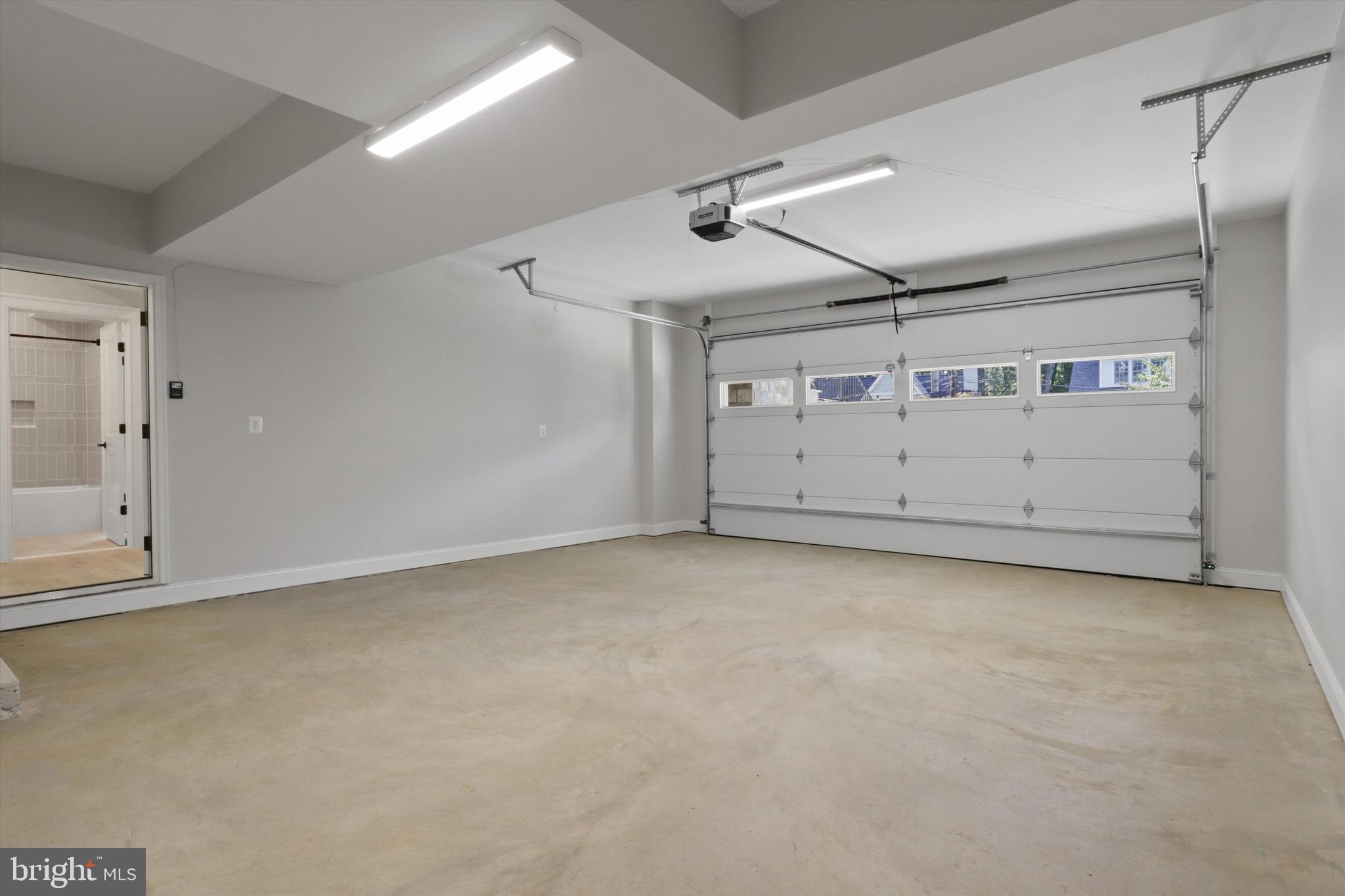 WOODMONT - Residential