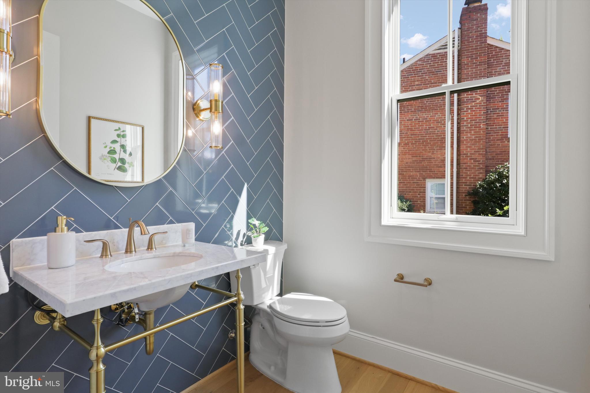 WOODMONT - Residential