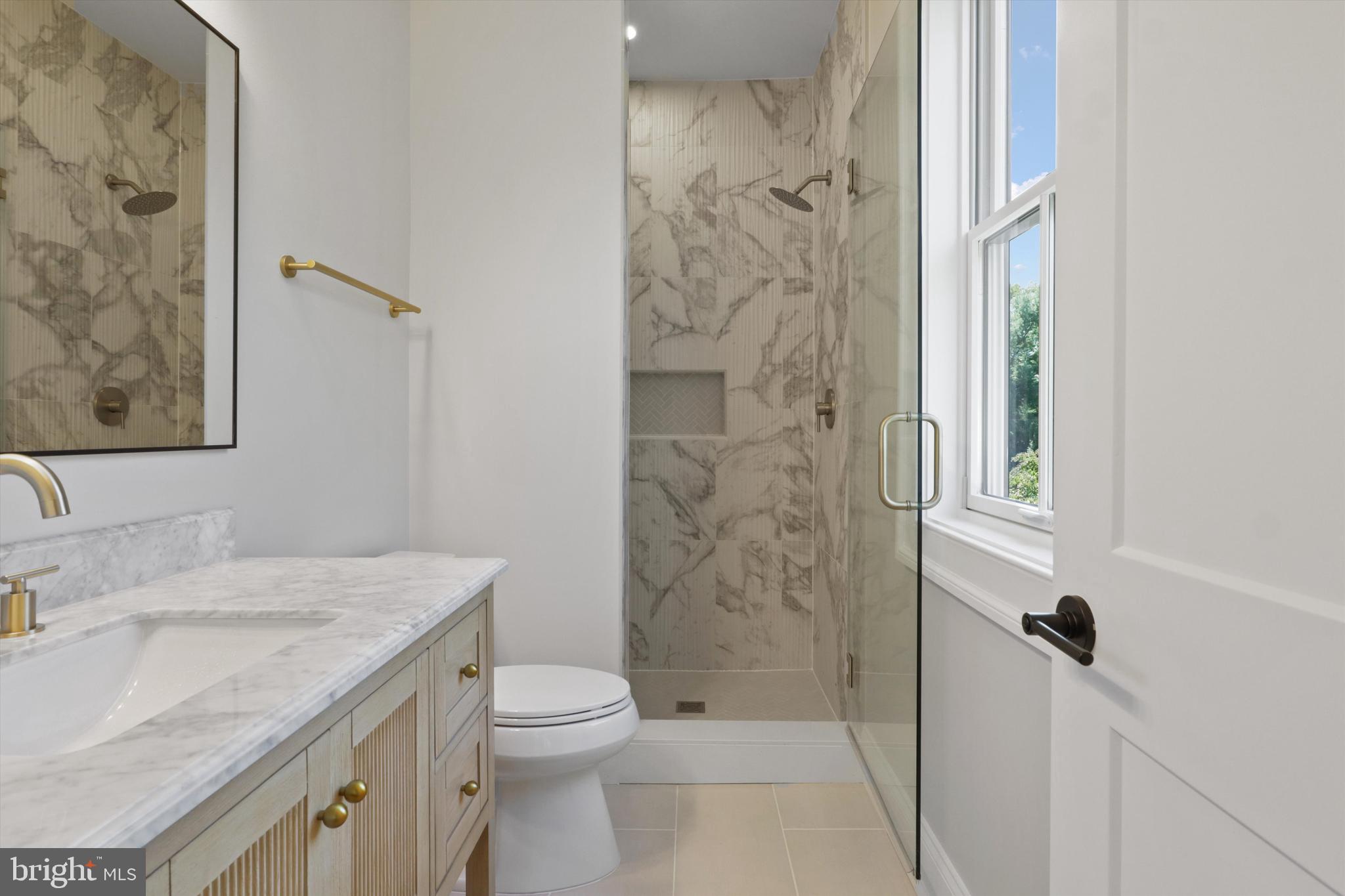 WOODMONT - Residential