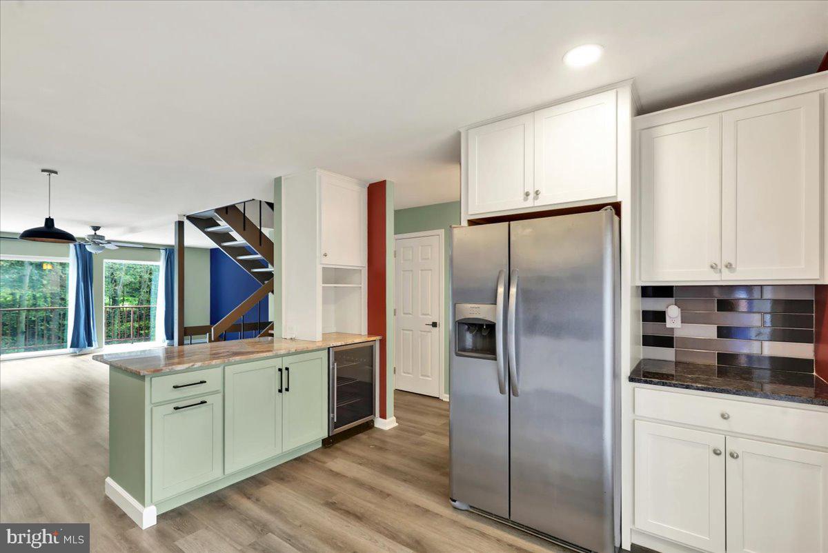 FLYING HILLS - Residential