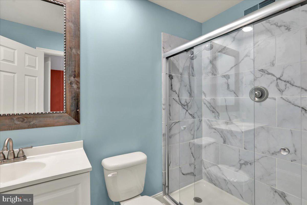 FLYING HILLS - Residential