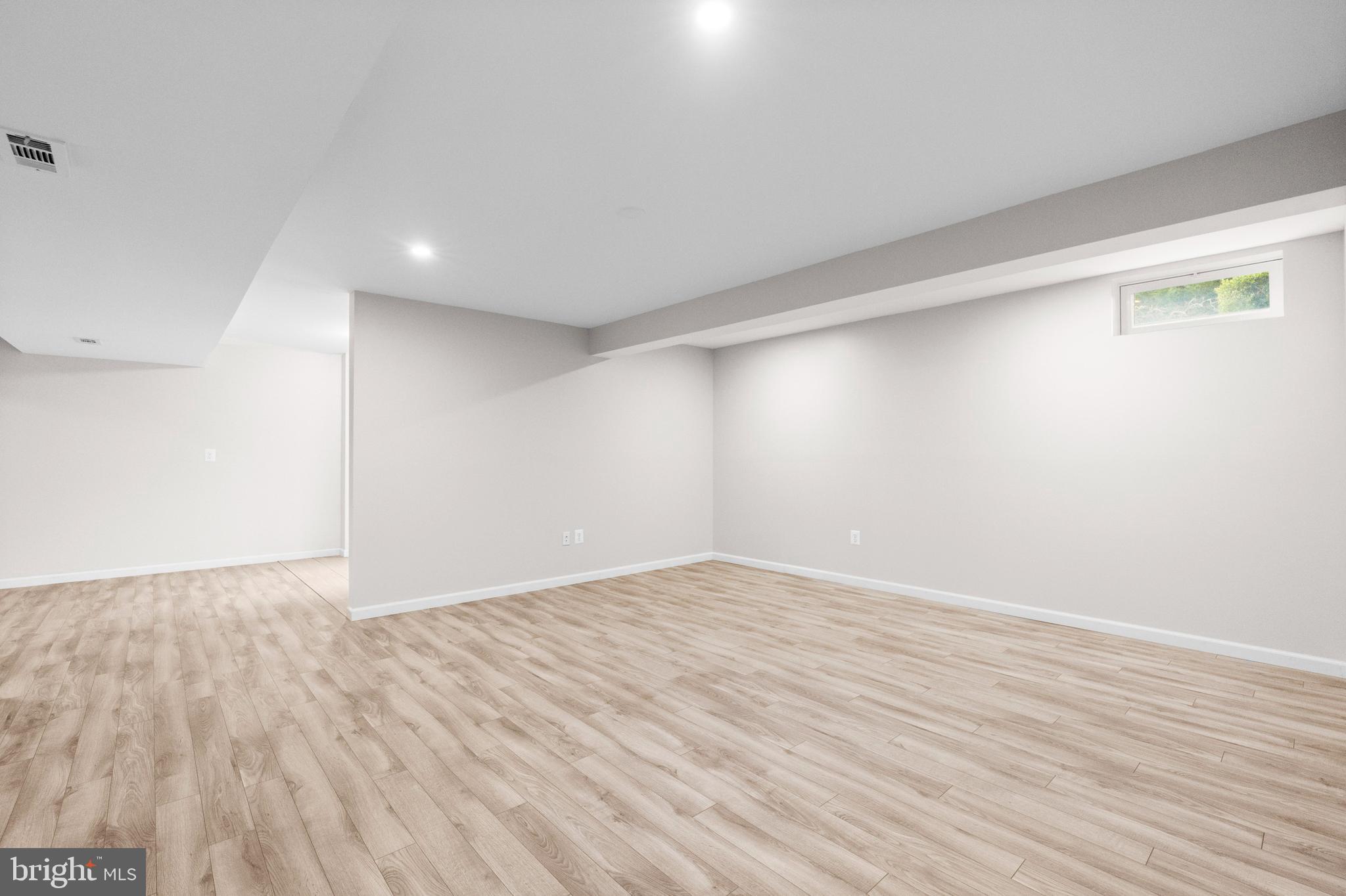 WINDEMERE - Residential