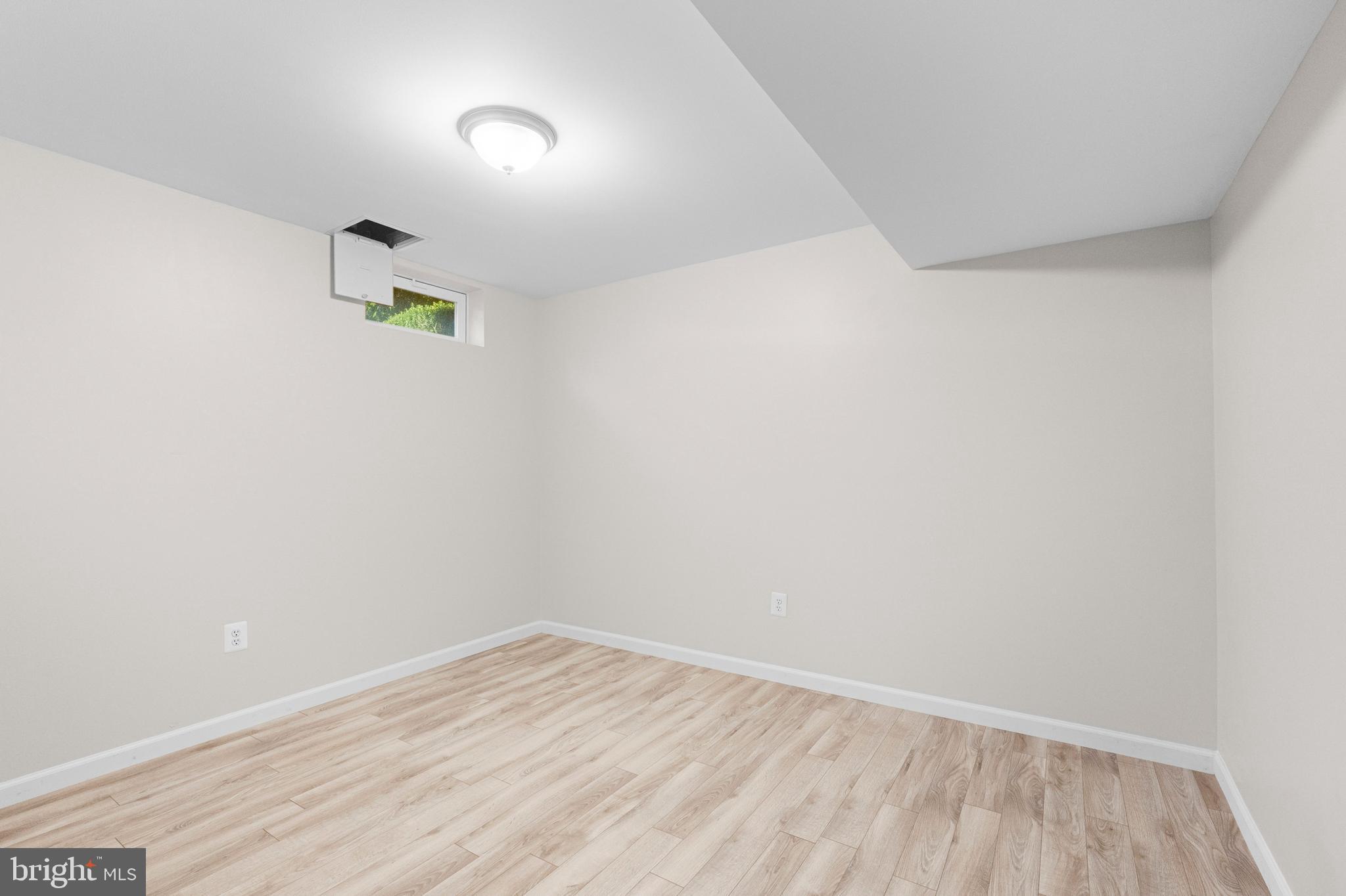 WINDEMERE - Residential