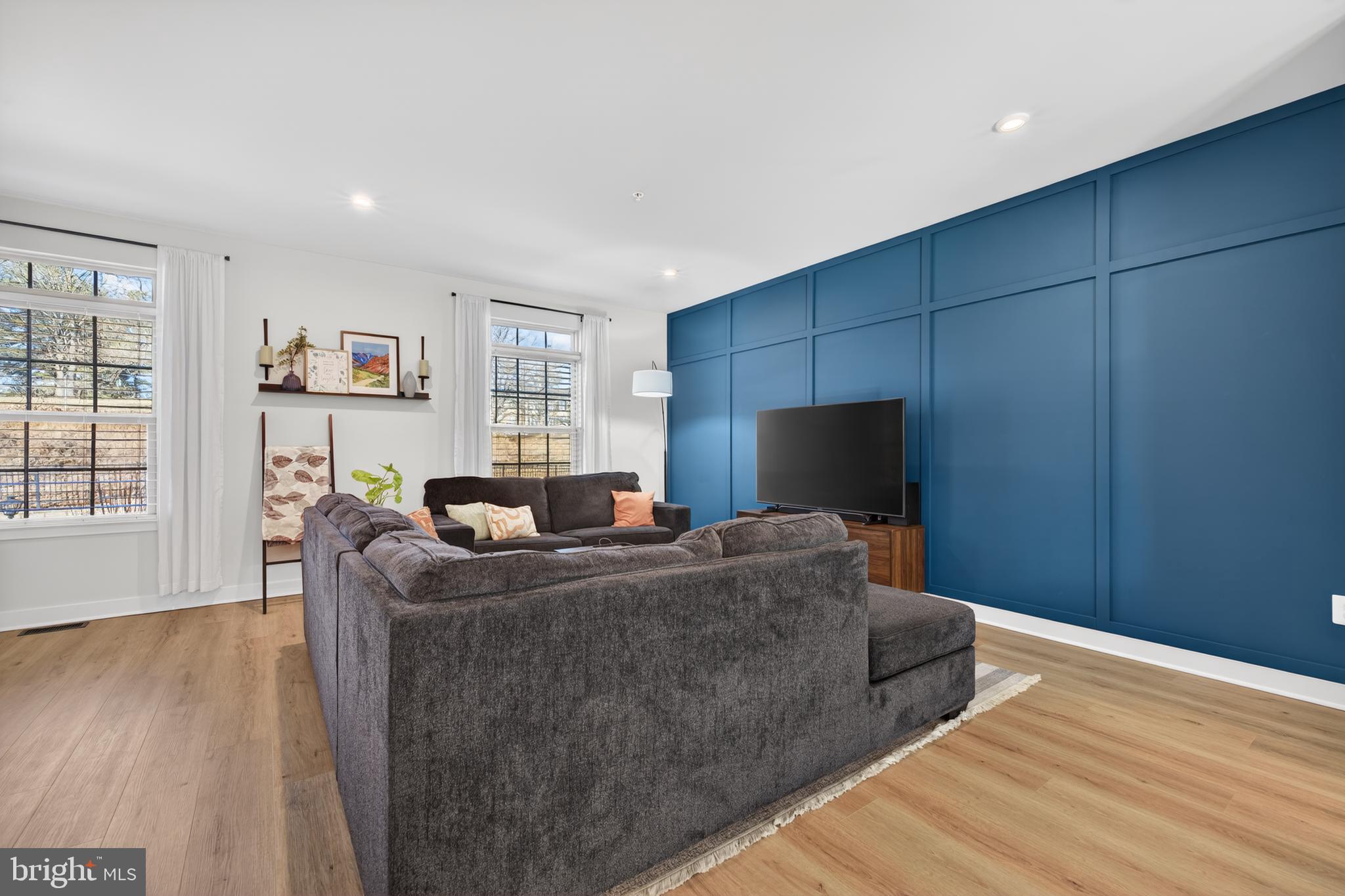 MONTGOMERY VILLAGE - Residential