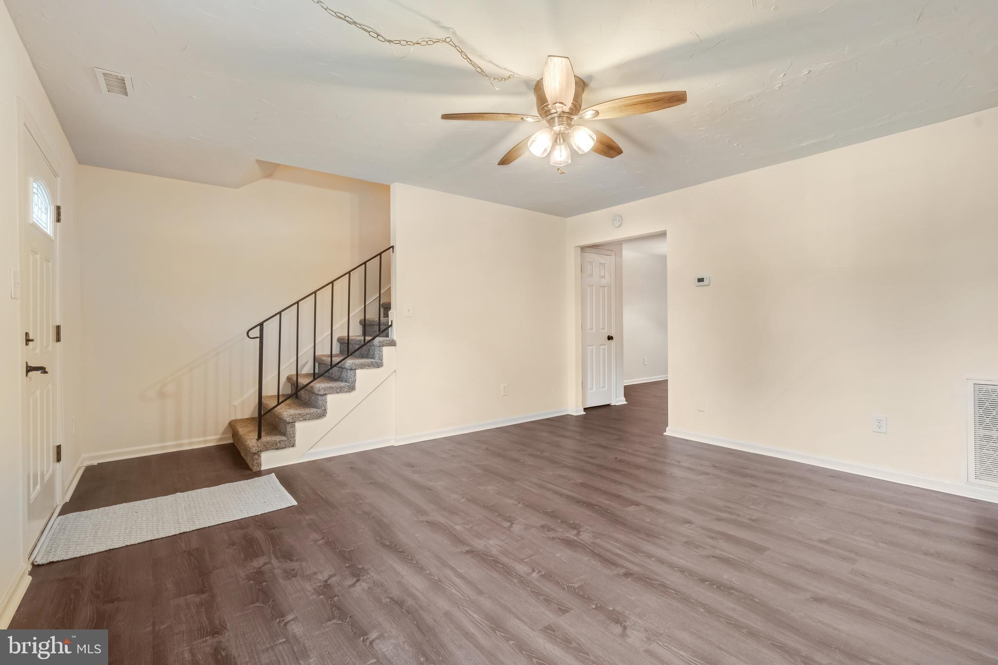 5 BENTLEY COURT
