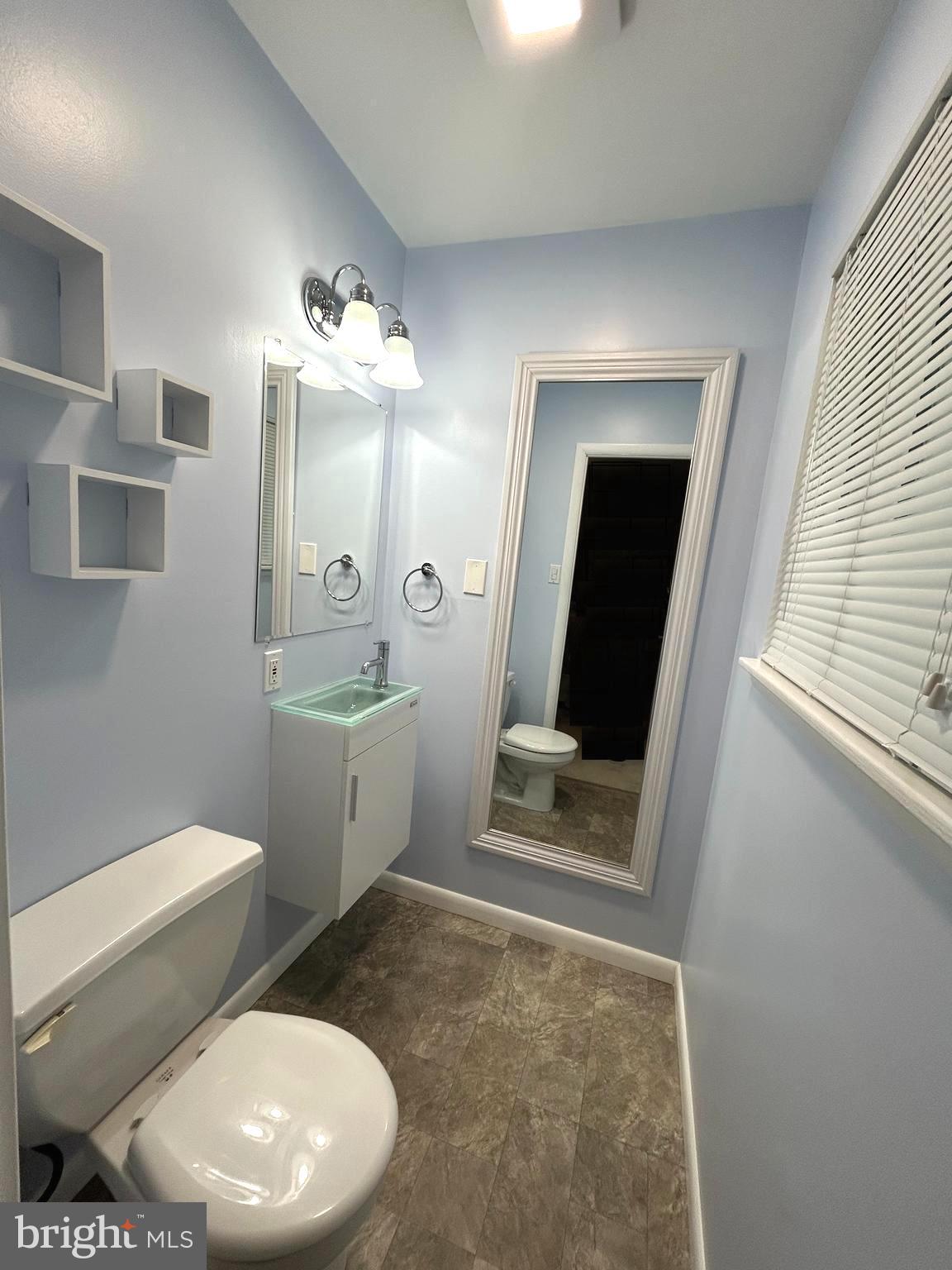 SUBURBIA - Residential Lease