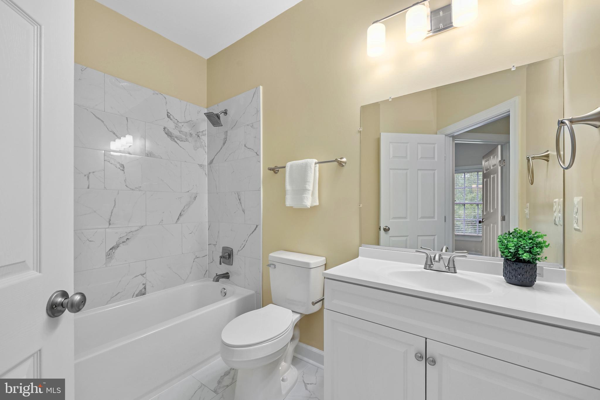 CARR AT CEDAR LAKES - Residential