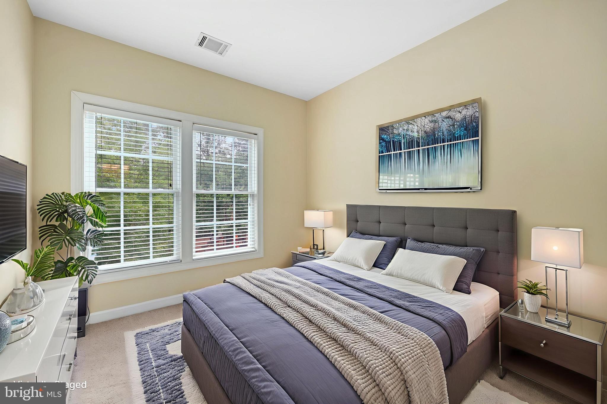 CARR AT CEDAR LAKES - Residential